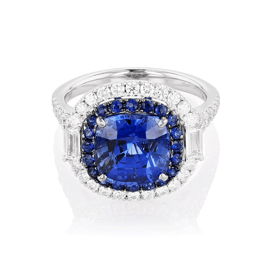 18k White Gold Cushion Sapphire 4.04 Total Weight and Diamond Halo Ring