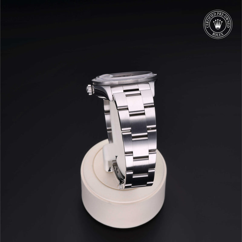 Oyster Perpetual Date M15210-0010