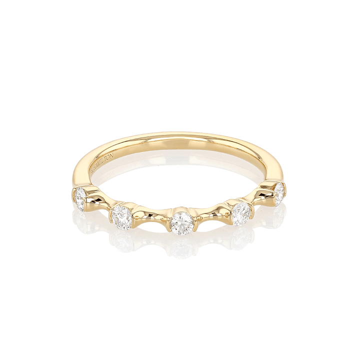 Wave 18k Yellow Gold Single Row Diamond .25 Total Weight Ring