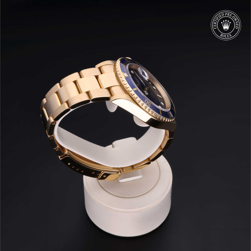 Submariner Date M16618-0007