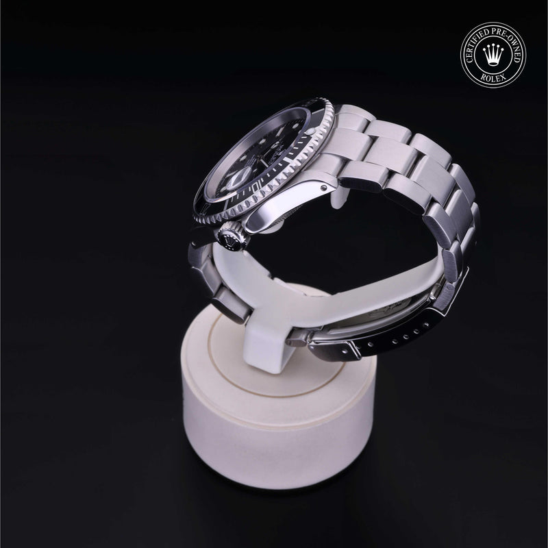 Submariner Date M16610-0006