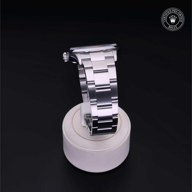Explorer 36 M114270-0002
