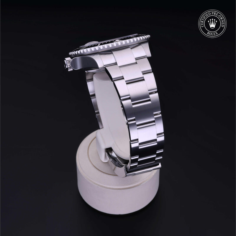 Sea-Dweller M126600-0001