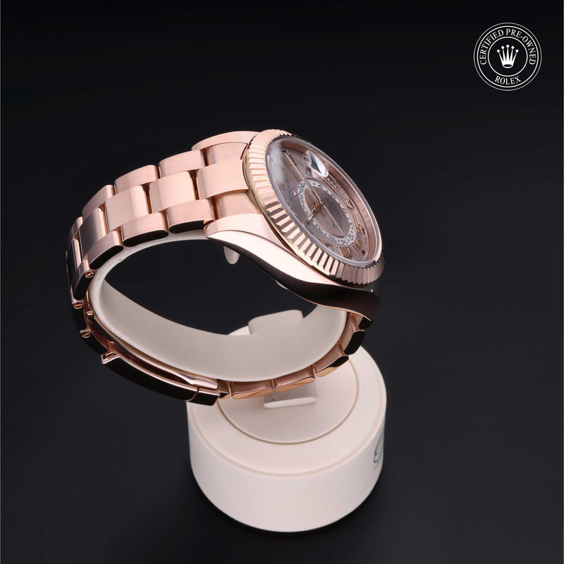 Sky-Dweller M326935-0004