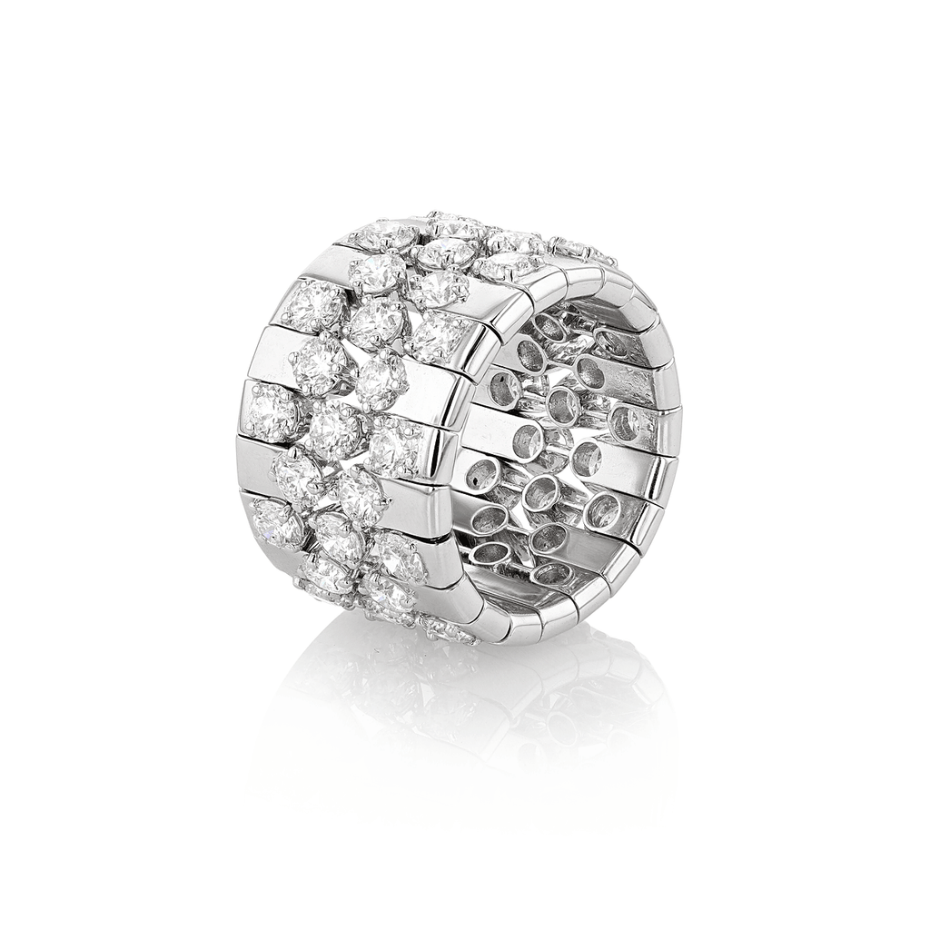 18k White Gold and 6.00 Total Weight Diamond Fashion Band
