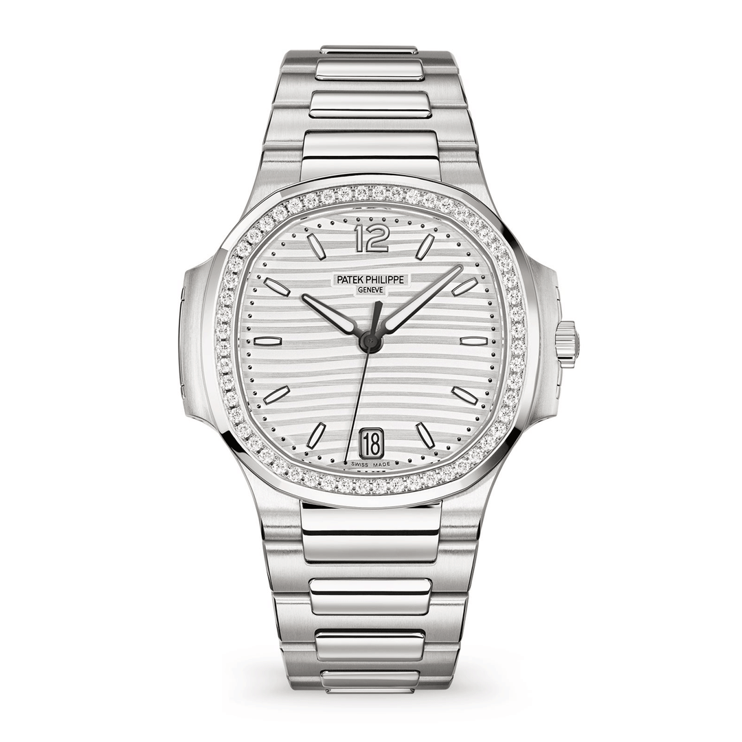 Patek Philippe Nautilus (7118/1200A-010)