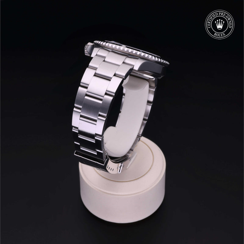 Submariner Date M16610-0006