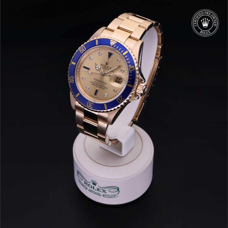 Submariner Date M16618-0001
