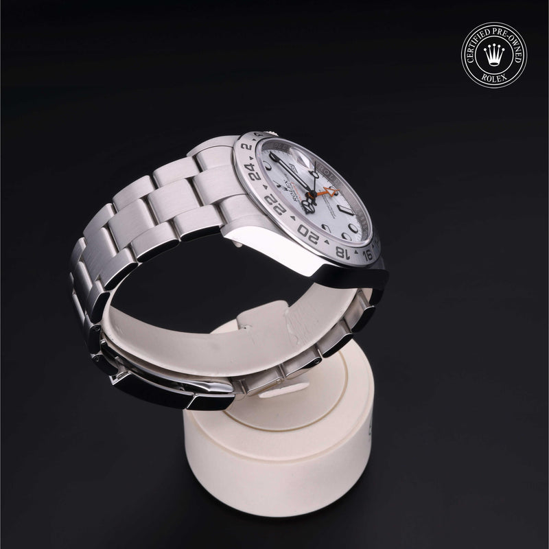 Explorer II M226570-0001