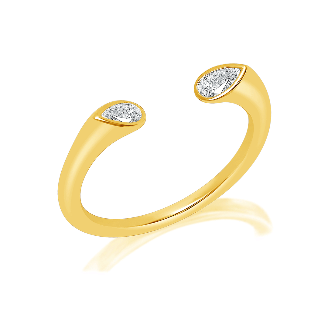 18k Yellow Gold and Pear Shape Diamonds .29 Total Weight Ring