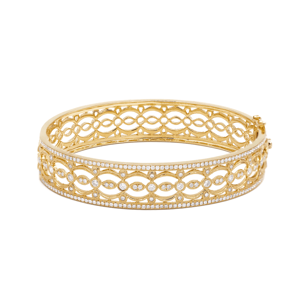 Heritage 18k Yellow Gold and 1.52 Total Weight Diamond Bangle