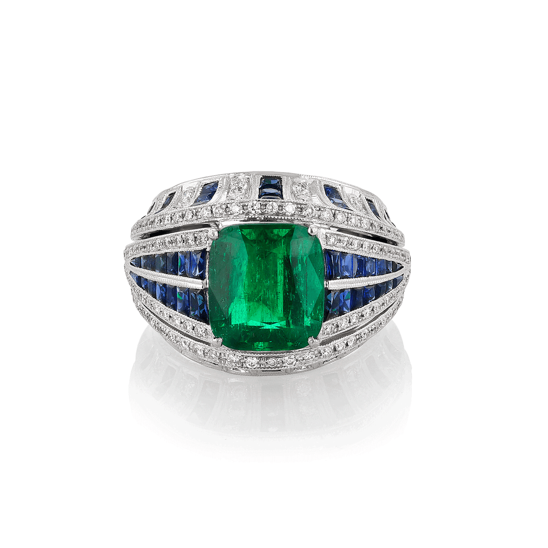 18k White Gold Emerald Sapphire and Diamond Ring