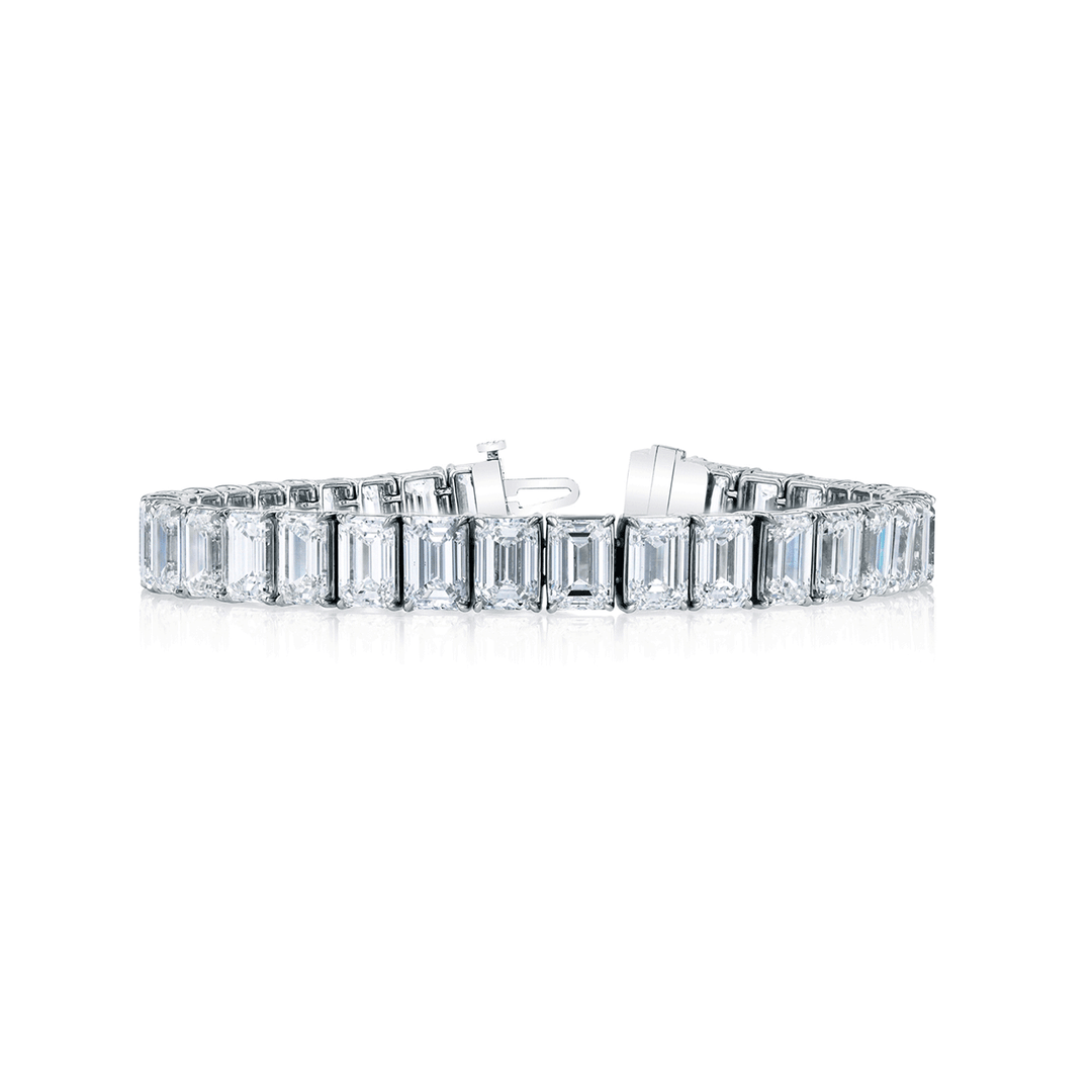 18k Gold and Emerald Cut Diamond 9.87 Total Weight Line Bracelet