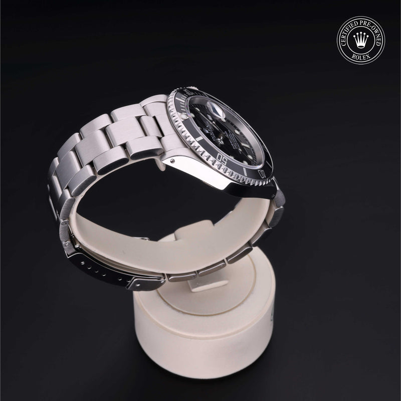 Submariner Date M16610-0004