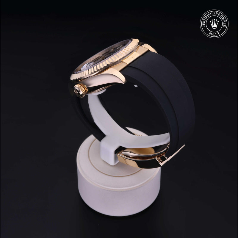 Sky-Dweller M326238-0009