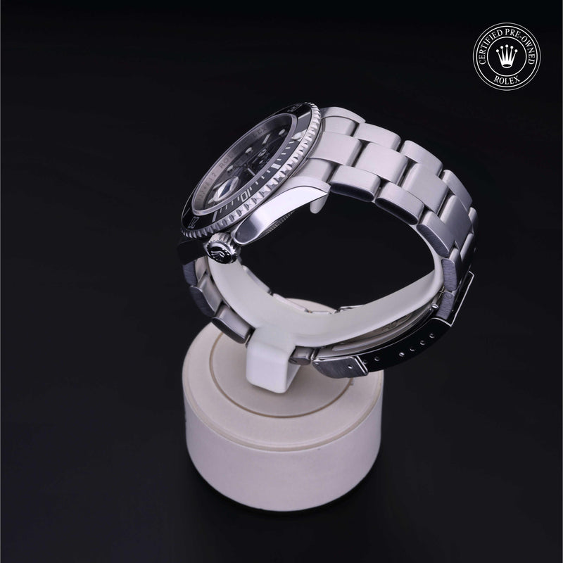 Submariner Date M16610-0007