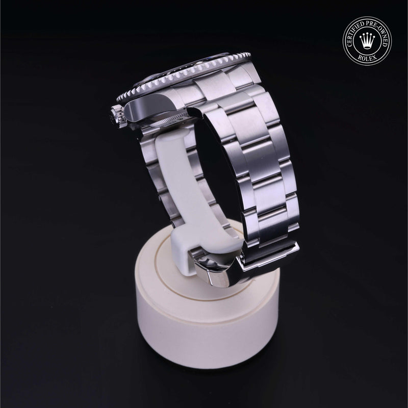 Sea-Dweller M126600-0001