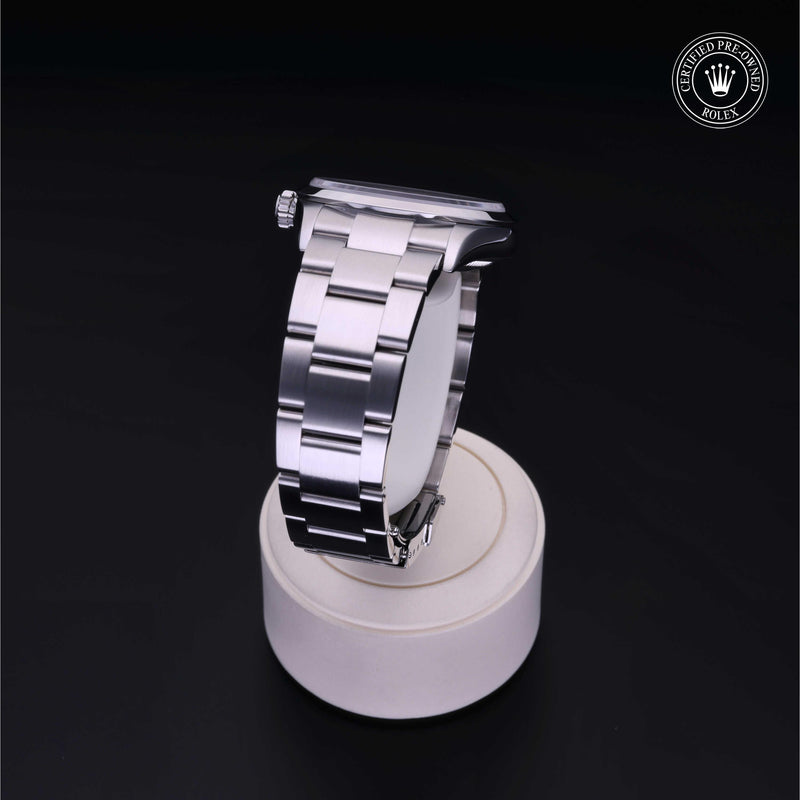 Explorer 36 M114270-0002