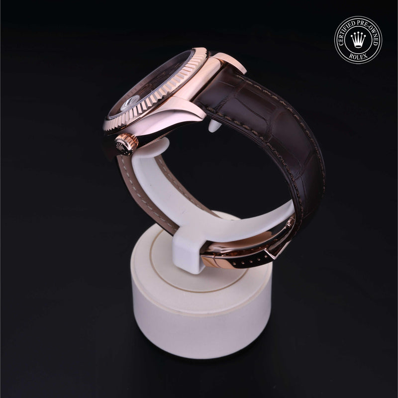 Sky-Dweller M326135-0001