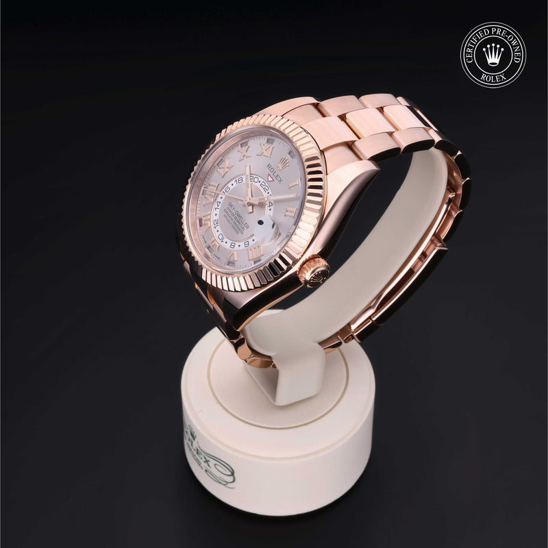 Sky-Dweller M326935-0004