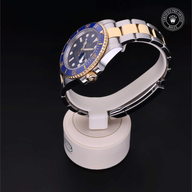 Submariner Date M116613LB-0005