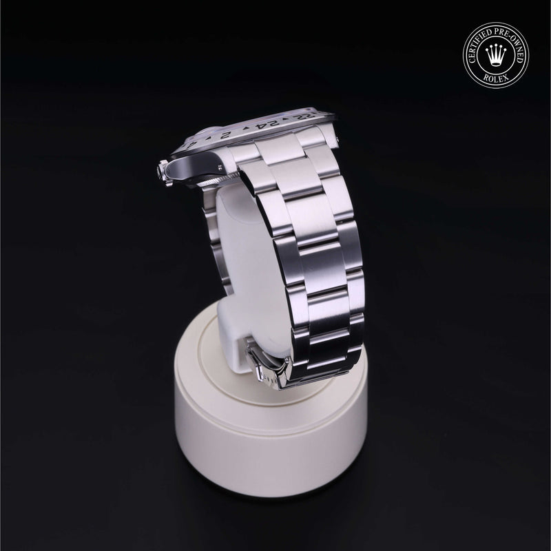 Explorer II M16570-0005