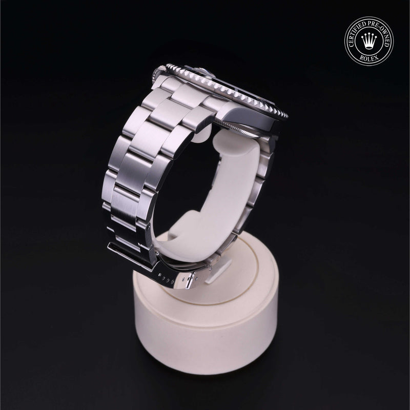 Submariner Date M16610-0006