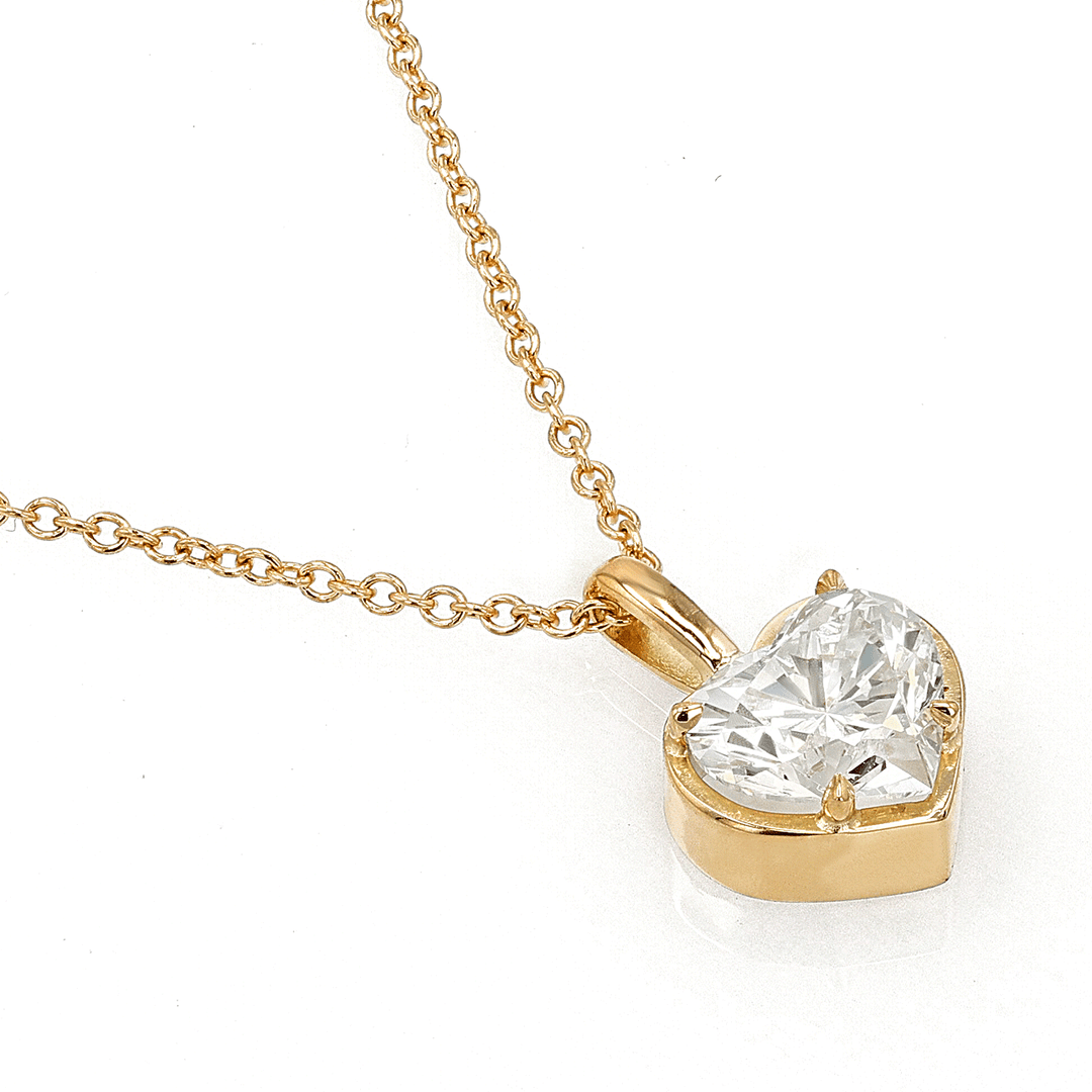 18k Yellow Gold and Heart Shape Diamond 1.07 Total Weight Solitaire Necklace