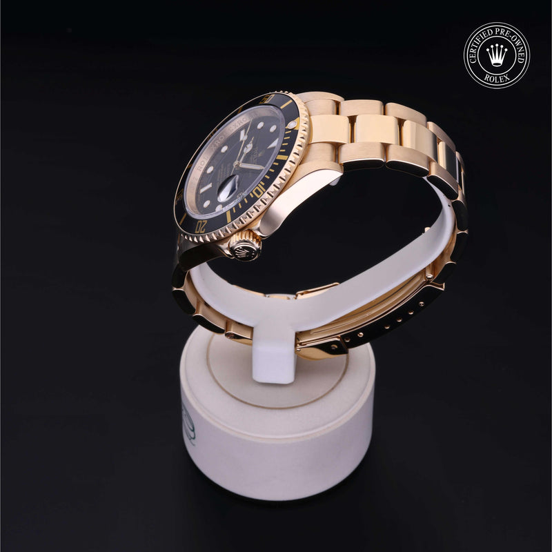 Submariner Date M16618LN-0005