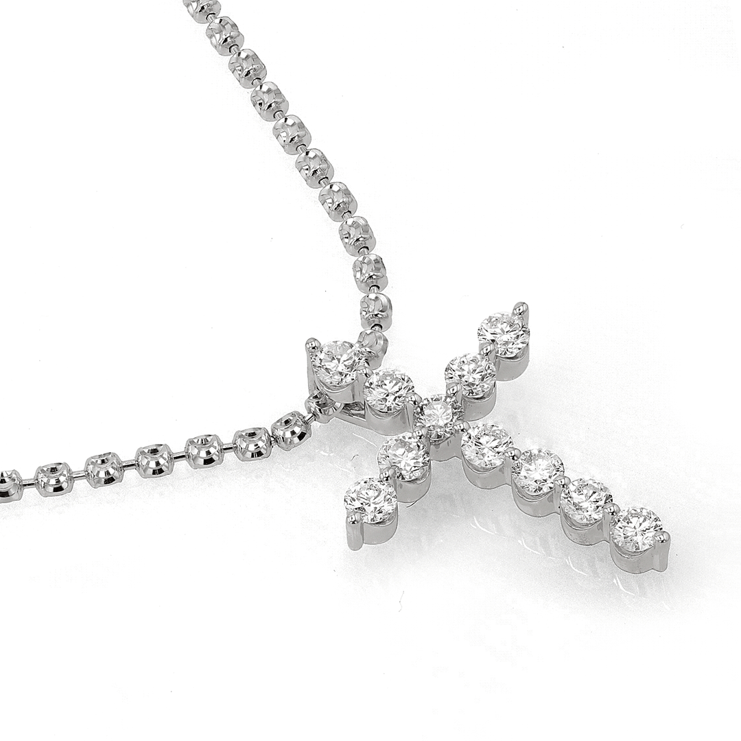 18k White Gold and 0.66 Total Weight Diamond Cross Pendant