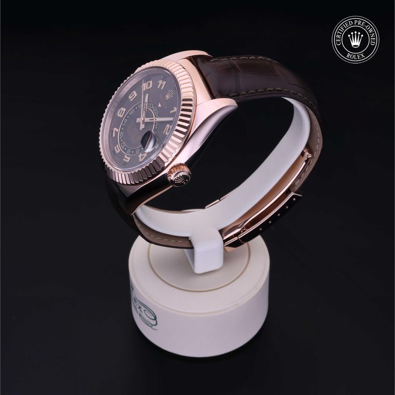 Sky-Dweller M326135-0001