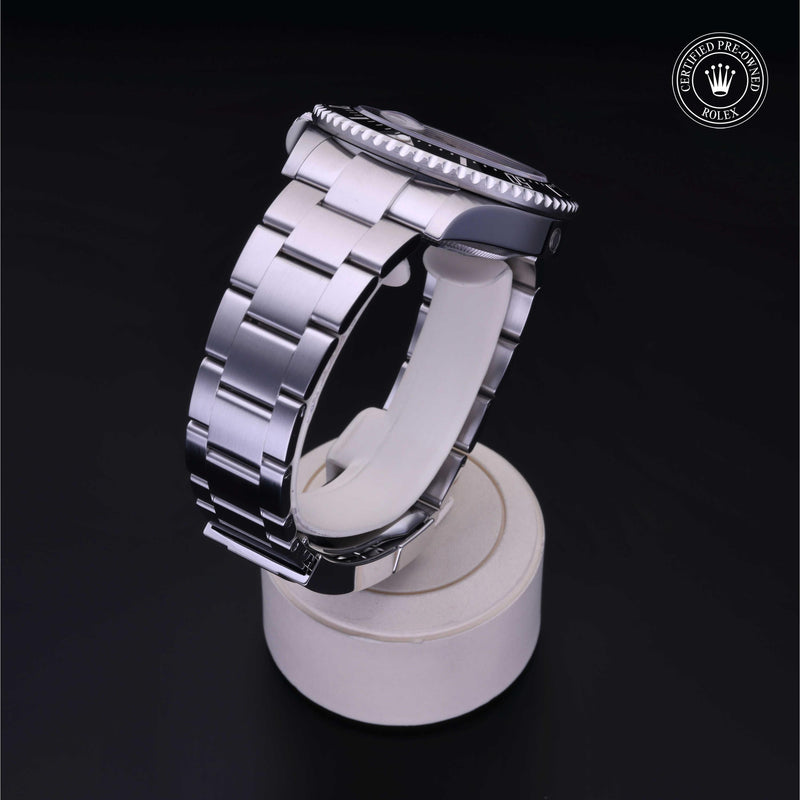 Sea-Dweller M126600-0001
