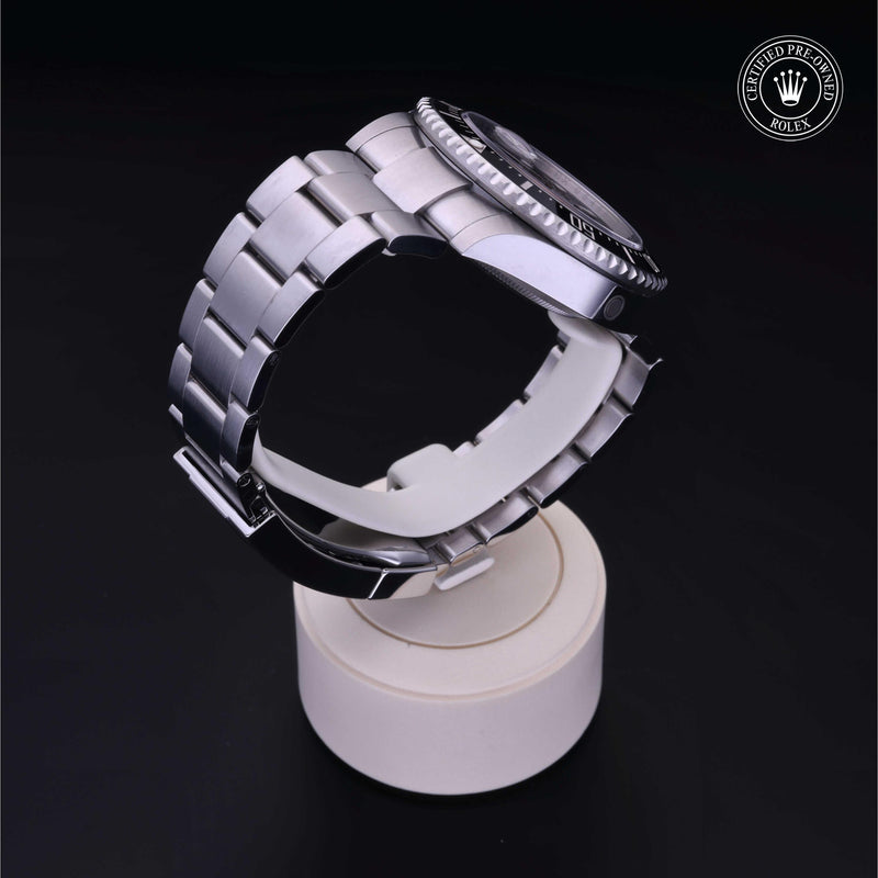 Sea-Dweller M126600-0001
