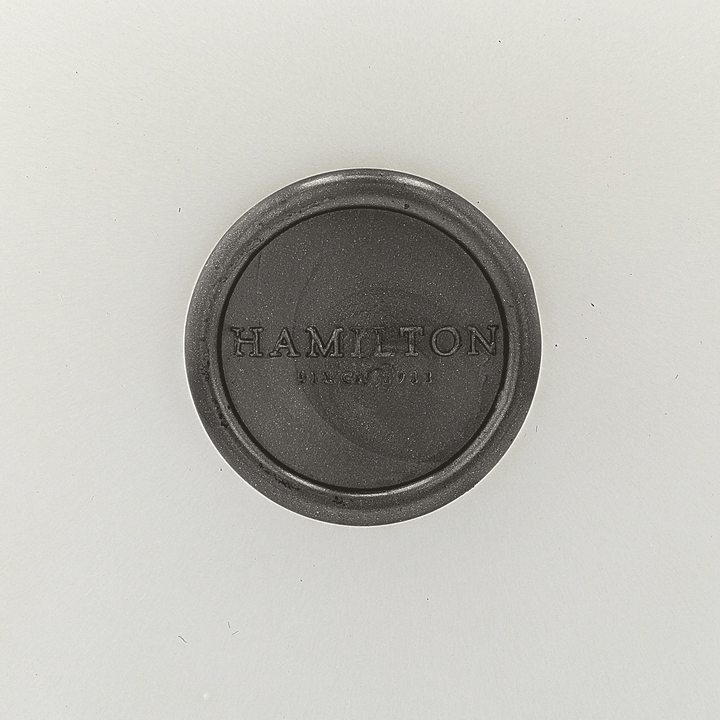 Vault H1912 2-Wick Candle