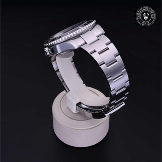 Sea-Dweller M126600-0001