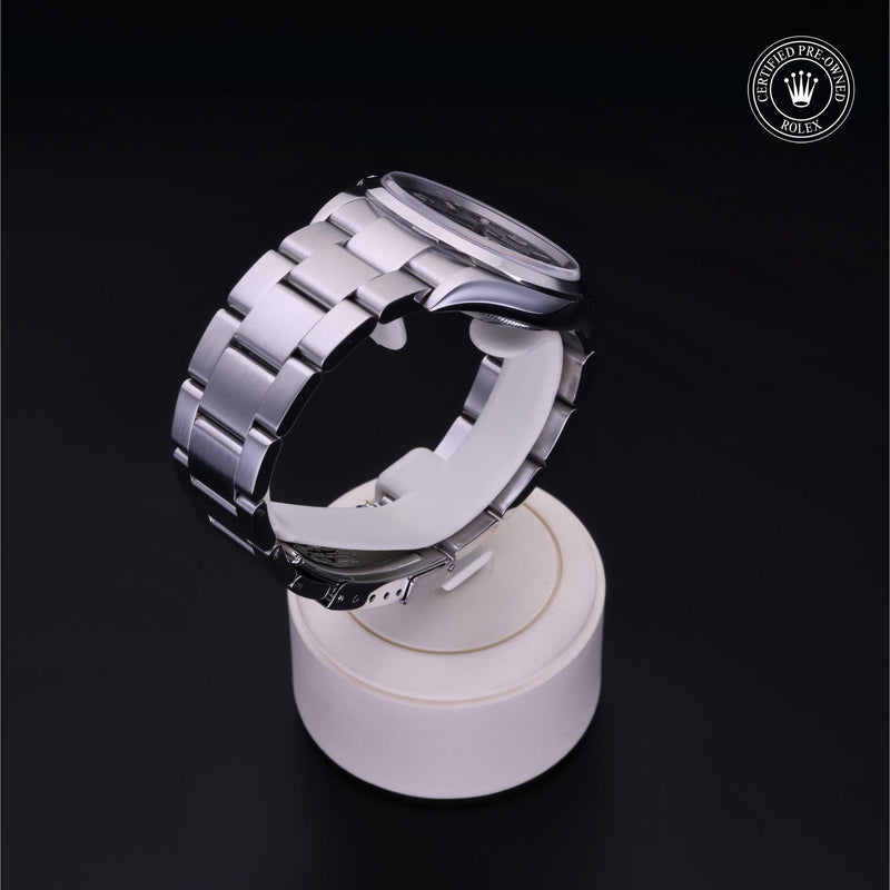 Explorer 36 M114270-0002