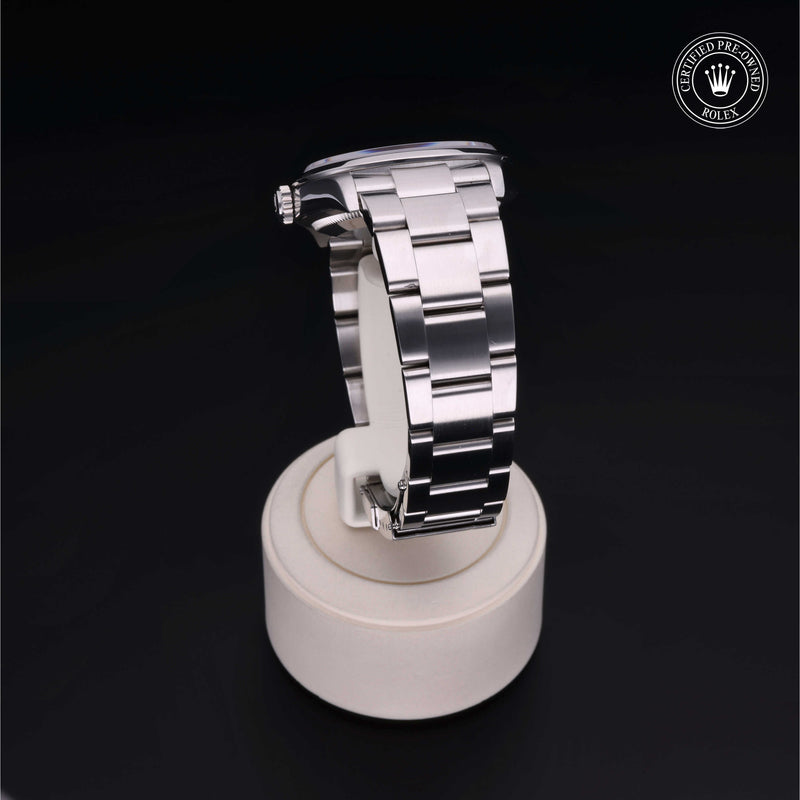 Explorer 36 M114270-0002