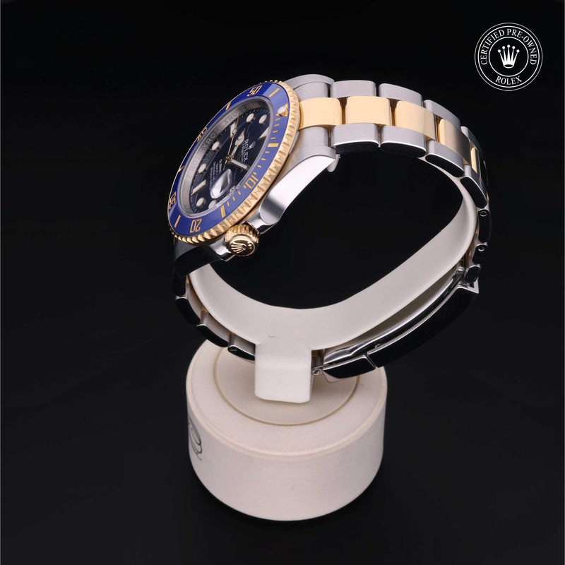 Submariner Date M126613LB-0002