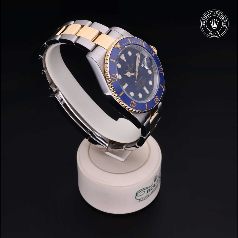 Submariner Date M116613LB-0005