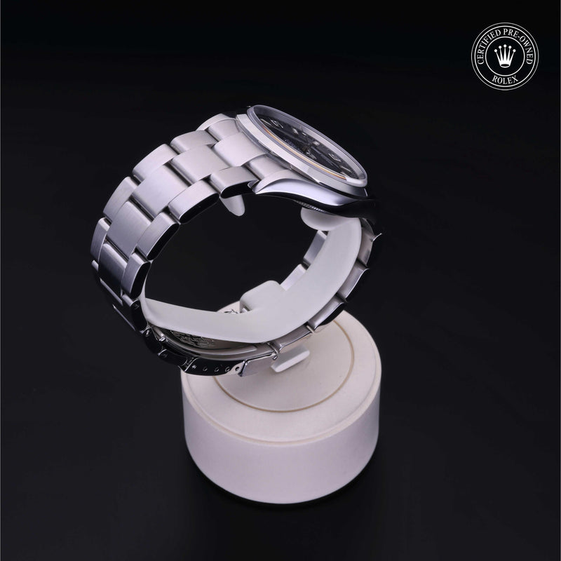 Explorer 36 M114270-0002