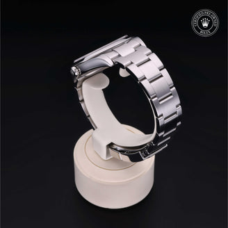 Explorer M214270-0001