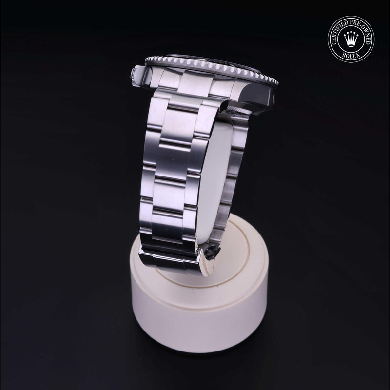 Sea-Dweller M126600-0001