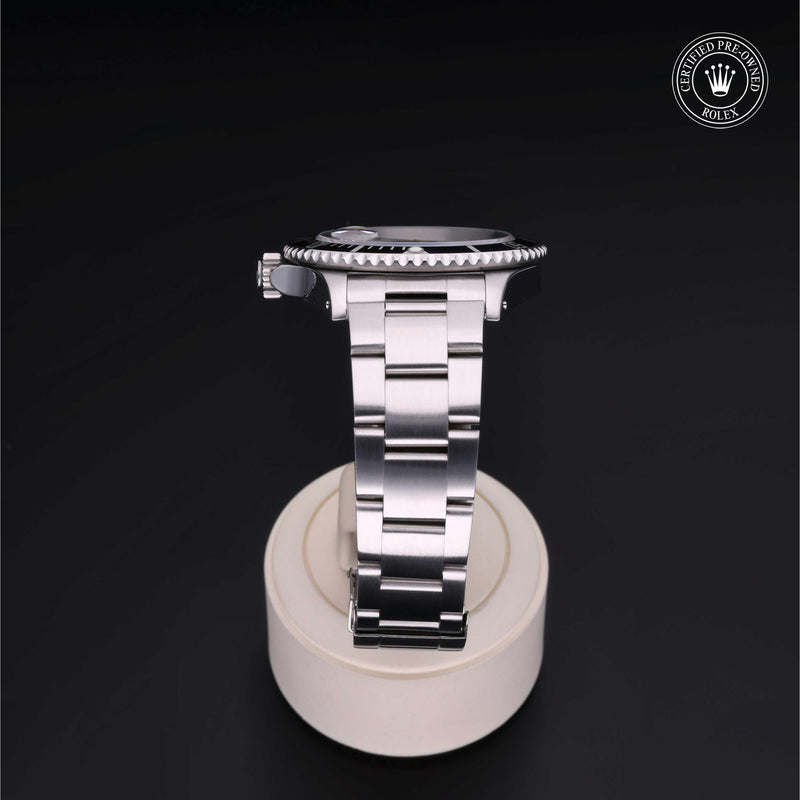 Submariner Date M16610-0004
