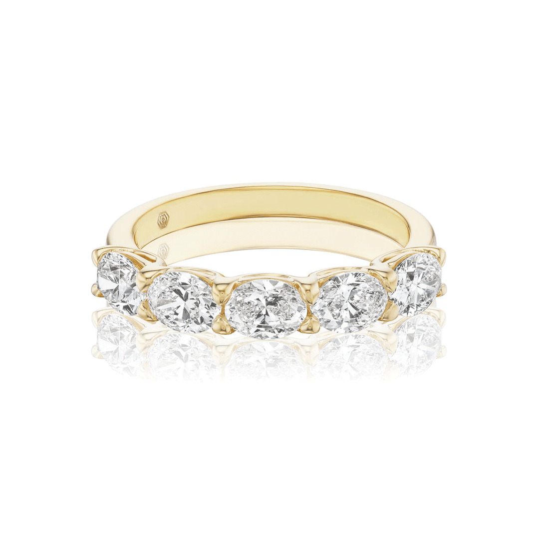 18k Gold and 1.64 Total Weight Oval Diamond Band