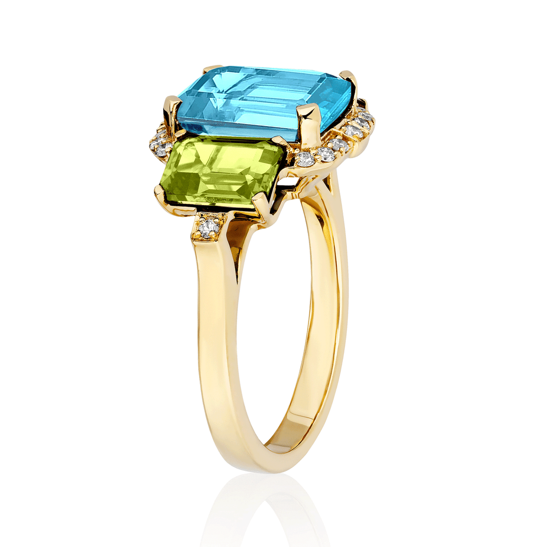 Goshwara Gossip 18k Yellow Gold and Blue Topaz Peridot Three Stone Ring