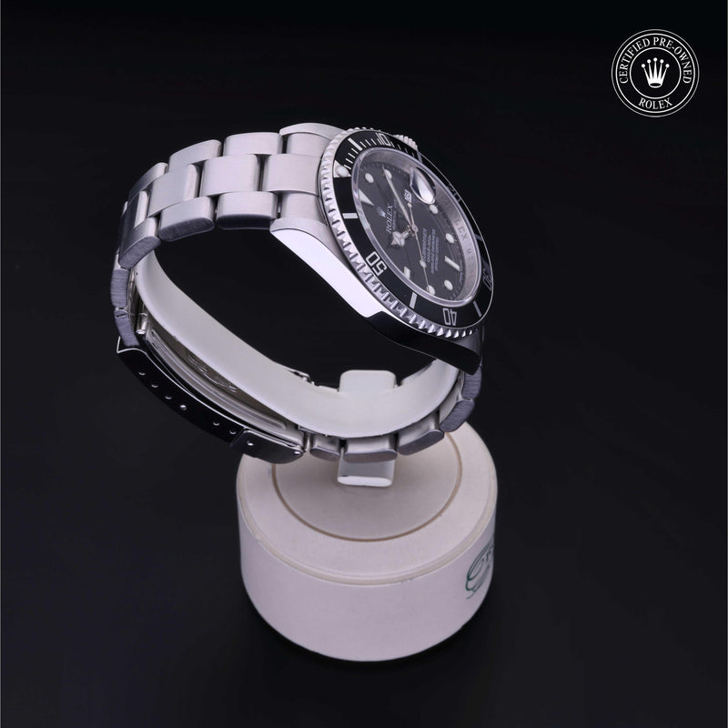 Submariner Date M16610-0007