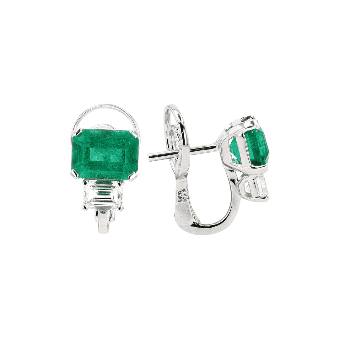 18k White Gold and 3.32 Total Weight Emerald Earrings