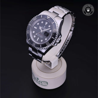 Sea-Dweller M126600-0001