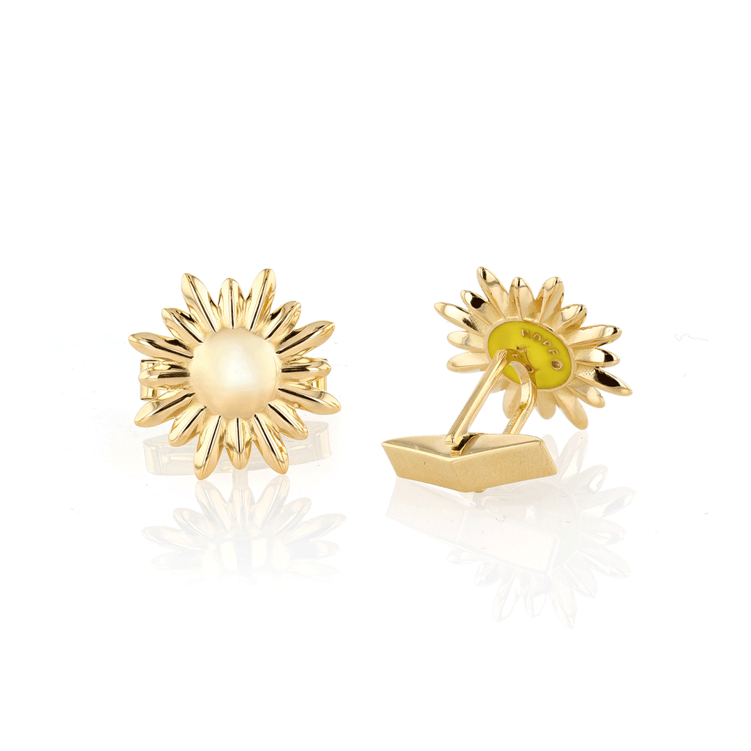 Charms of Hope 18k Gold Sunflower Cufflinks