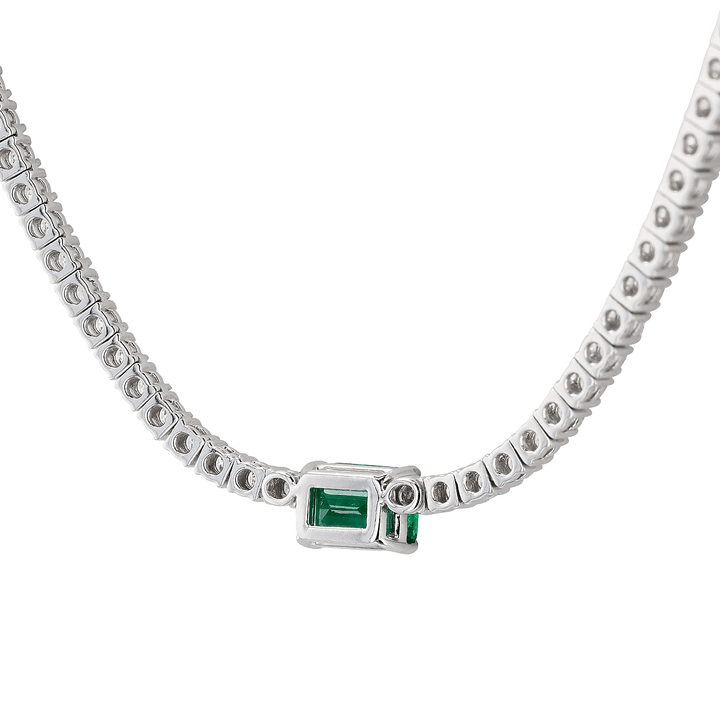 18k Gold Diamond and Emerald 1.46 Total Weight Necklace